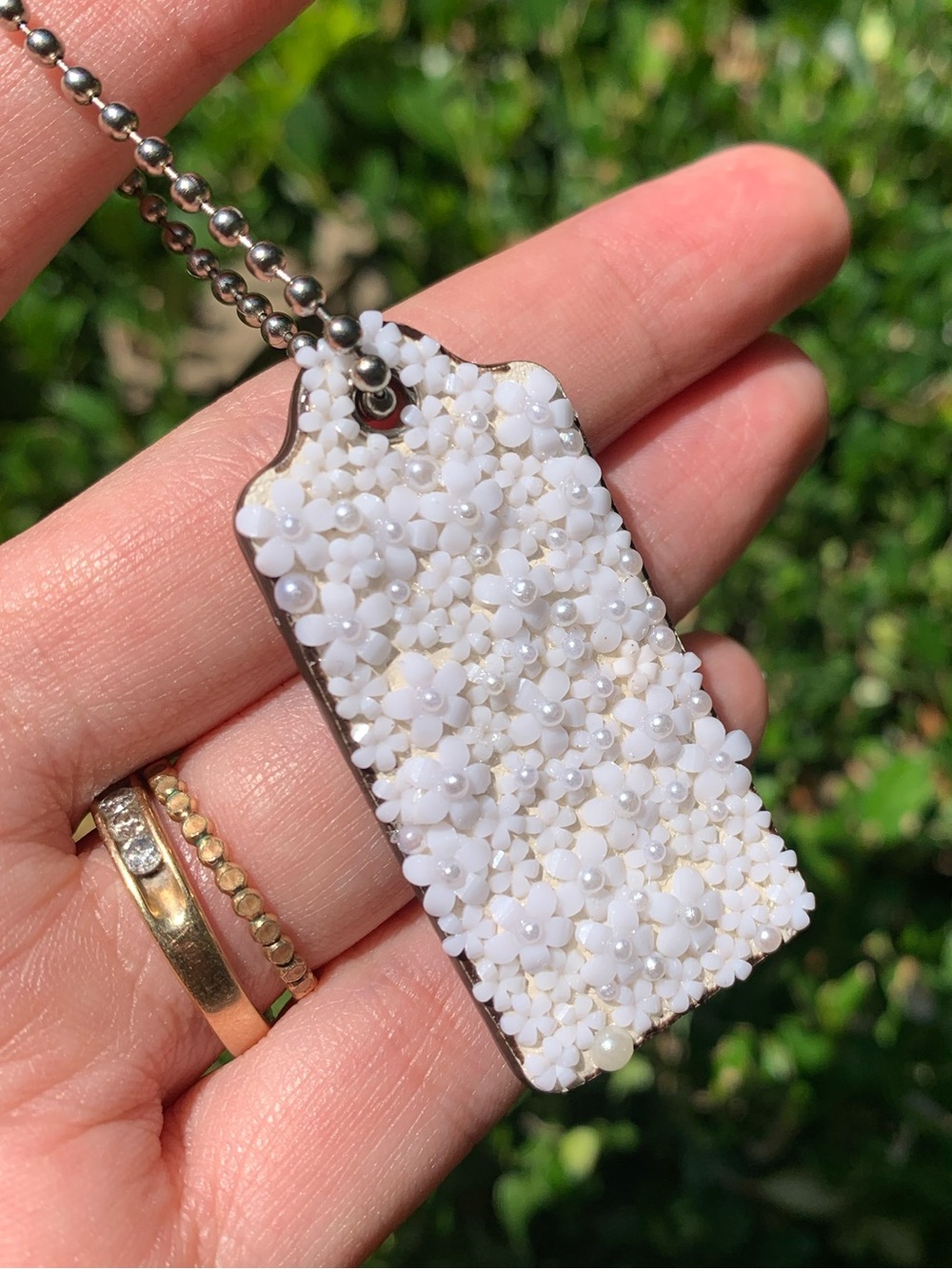 Coach 2” Ivory Leather Hangtag with White flowers & pearls